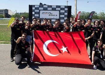 DEÜ’nün Formula ekibi Romanya’da fırtına estirdi