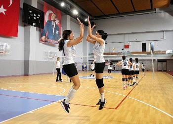 Konak’ın spor kurslarına yoğun ilgi