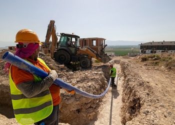 Menemen Seyrek ve Villakent mahallelerinin içme suyu hattı yenileniyor