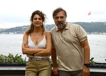 Oktay Kaynarca ve Ebru Özkan Saban, set öncesi bir araya geldiler