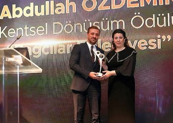 Abdullah Özdemir “Kentsel Dönüşüm” Alanında Ödüle Layık görüldü