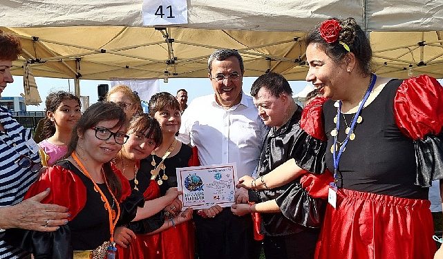 Patilerin Festivali, Konak’ı Renklendirdi