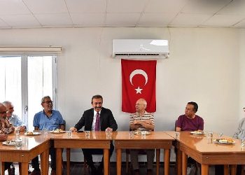 Başkan Soner Çetin emeklilerin sorunlarını dinledi