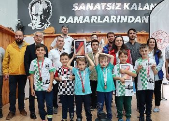 Cumhuriyet’in 100.yılına özel satranç turnuvası