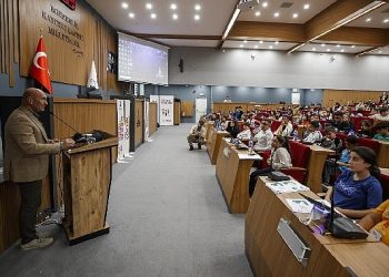 İzmir’de çocuklar söz sahibi