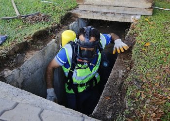 Yağmur suyu hatlarının temizliği devam ediyor