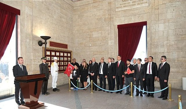 Borusanlılar’dan Cumhuriyetin 100. yılında Anıtkabir’e anlamlı ziyaret