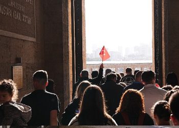Polisan Kansai Boya’dan Anıtkabir Ziyareti